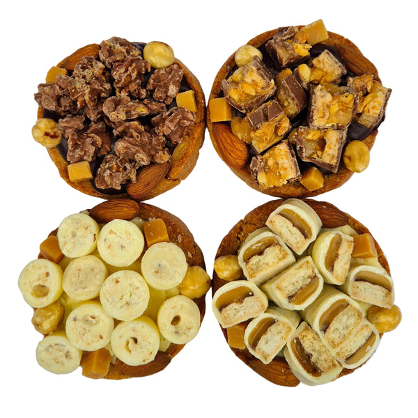 Partybox bruin / wit: Daim - Snickers - witte Kinder Bonbon - witte Twix